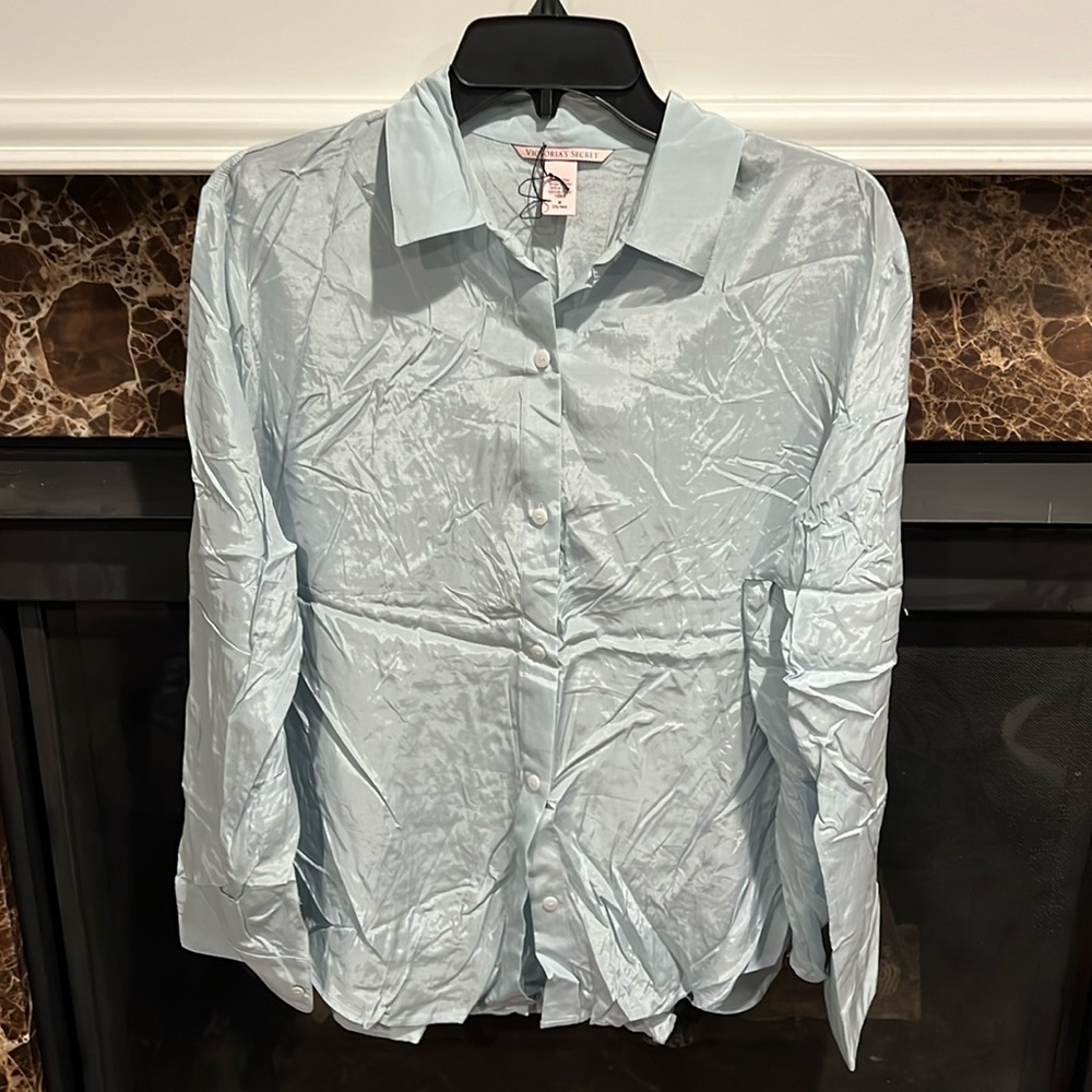 Victoria’s Secret Long Sleeve Button Up Pajama Shirt